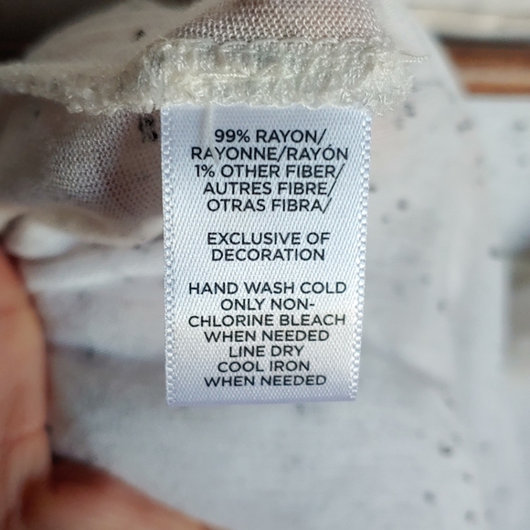 Ann Taylor Loft henley speckled blouse Size medium - Picture 5 of 5